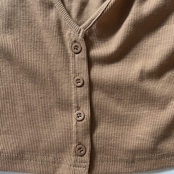 Shein xs crop top. - Picture 3 of 4